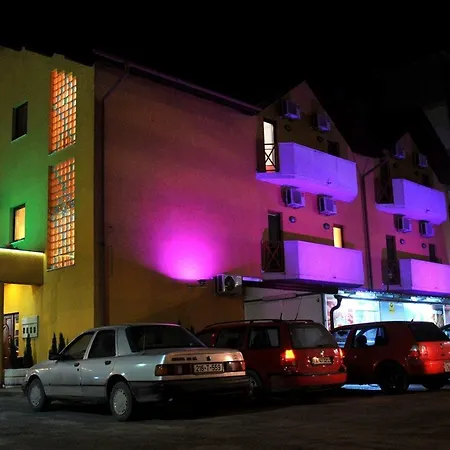 Alojamento de Acomodação e Pequeno-almoço Arizona Sarajevo Lukavica