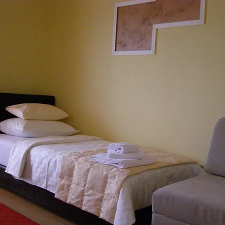 Alojamento de Acomodação e Pequeno-almoço Arizona Sarajevo Lukavica