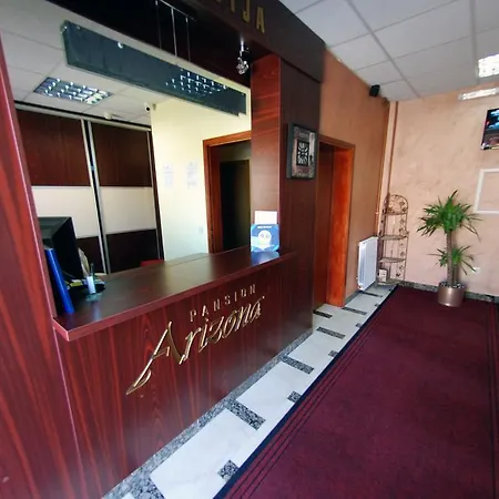 Alojamento de Acomodação e Pequeno-almoço Arizona Sarajevo 3*