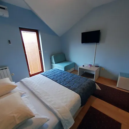 Alojamento de Acomodação e Pequeno-almoço Arizona Sarajevo