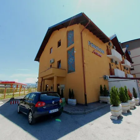 Arizona Sarajevo Alojamento de Acomodação e Pequeno-almoço 3*