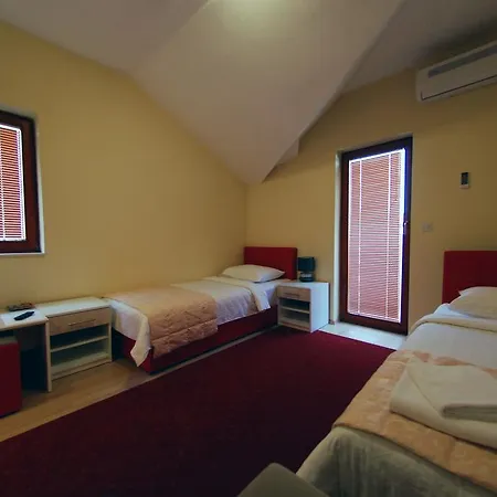Arizona Sarajevo Bed & Breakfast Lukavica